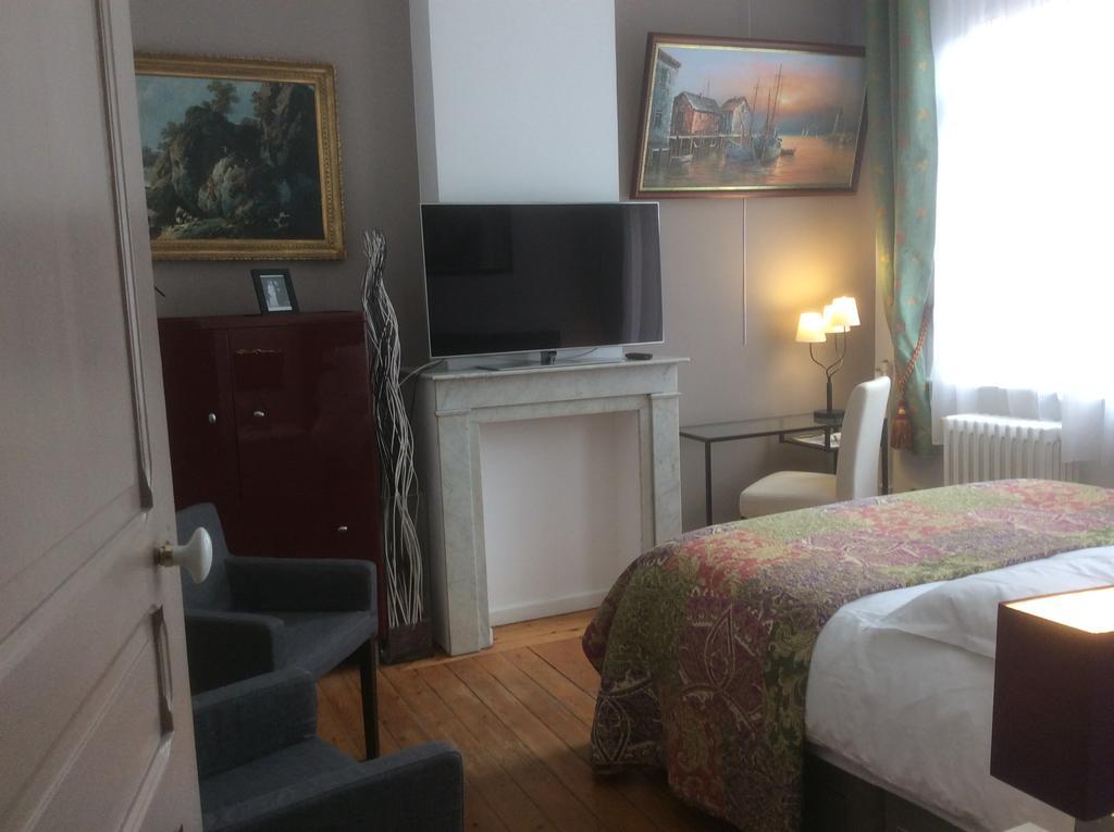 Chambres Et Table D'Hotes La Belle Lensoise Exteriör bild