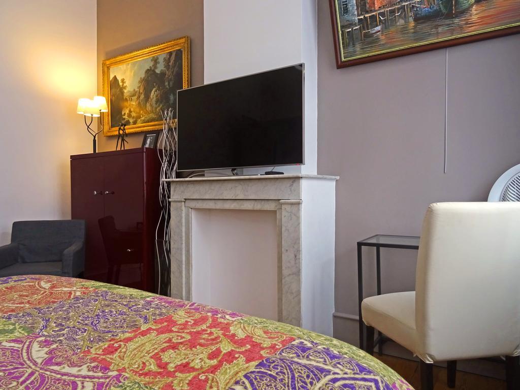 Chambres Et Table D'Hotes La Belle Lensoise Exteriör bild